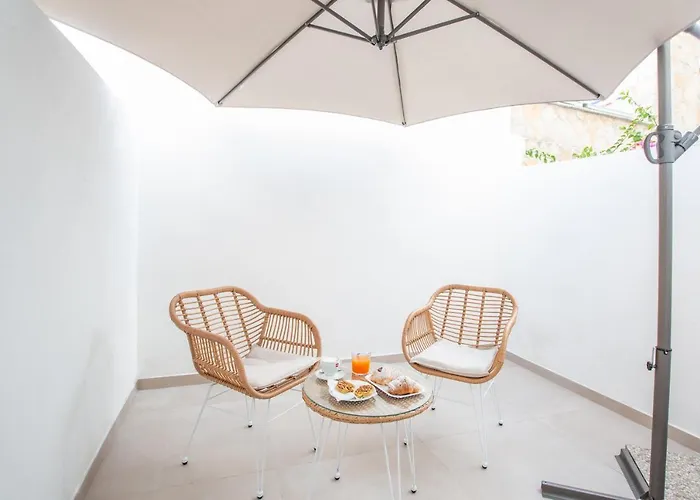 לינה וארוחת בוקר Le Dune Luxury ויאסטה